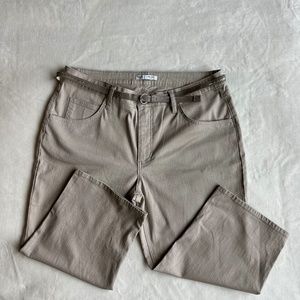 Riders by Lee Mid Rise Khaki Capris Size 14